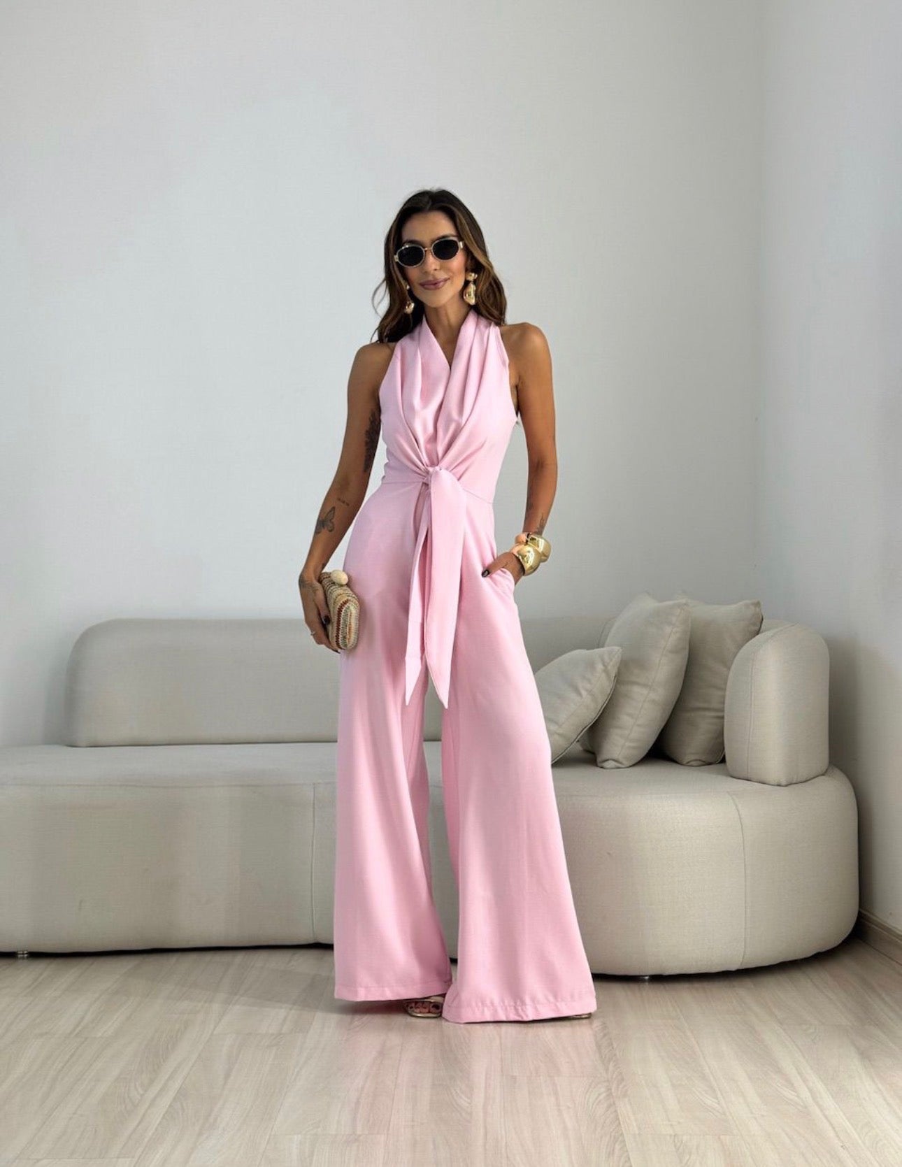 Laura Domínguez™ | Mono Carol F. Elegancia y Estilo Atemporal